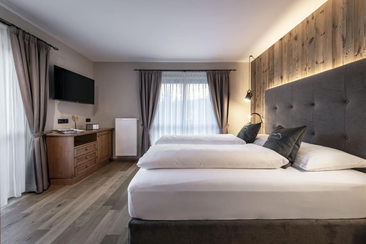 Hotel Dosses تيريس المظهر الخارجي الصورة